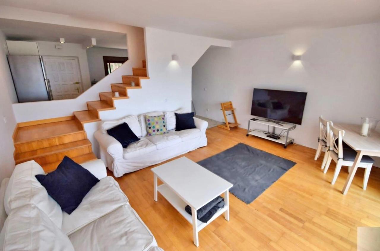 Вилла Beautiful Renovated Beach House With Panoramic Seaviews Ла-Техита Экстерьер фото