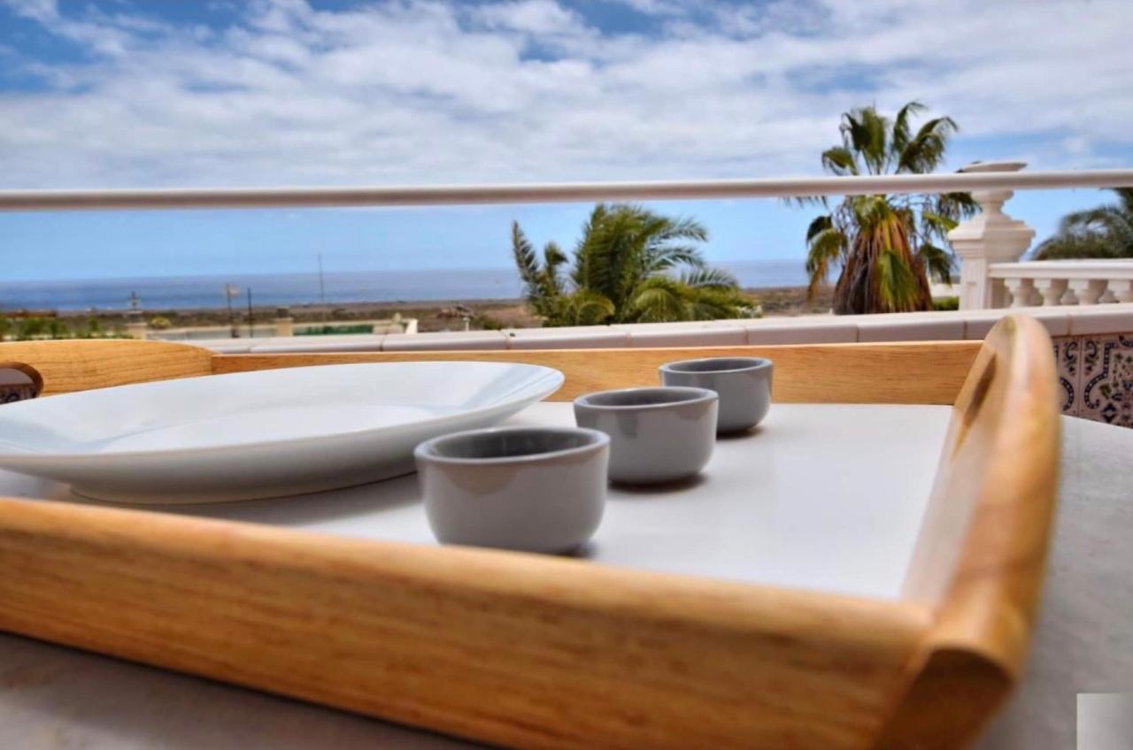 Вилла Beautiful Renovated Beach House With Panoramic Seaviews Ла-Техита Экстерьер фото